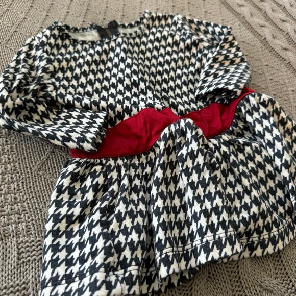 Persnickety houndstooth Peplum Top ~ 3 - Picture 2 of 9